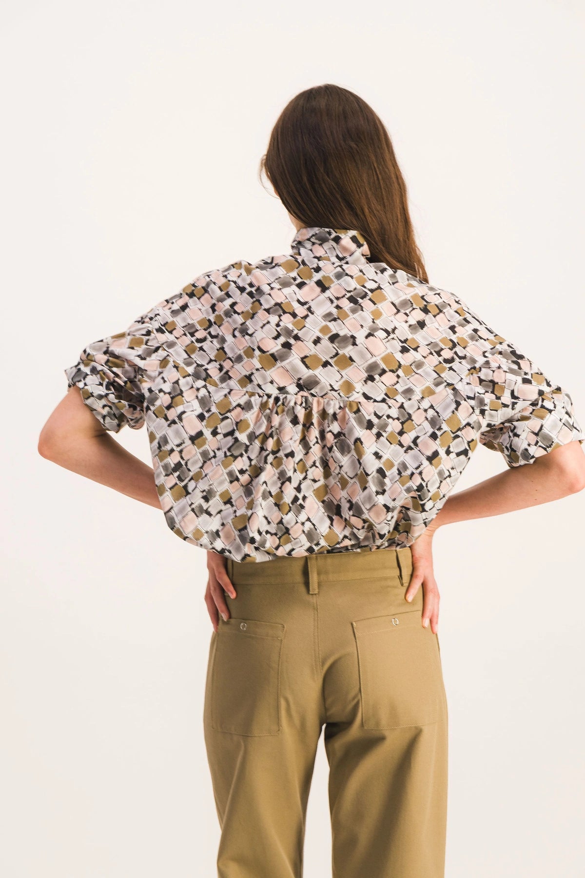 BLUSA SIMONE KAKI SKETCH