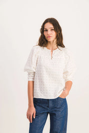 BLUSA NIKI CON BORDADO INGLÉS