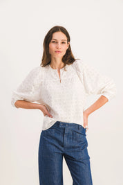 BLUSA NIKI CON BORDADO INGLÉS