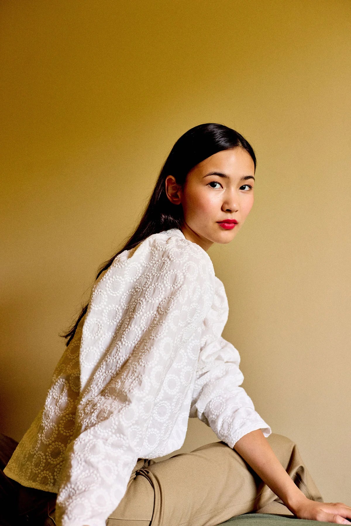 BLUSA NIKI CON BORDADO INGLÉS