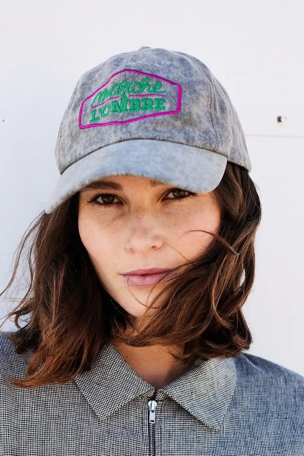 Gorra vaquera negra para mujer
