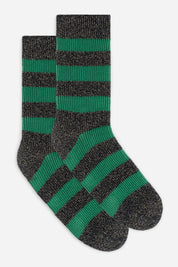 calcetines de rayas verdes y grises