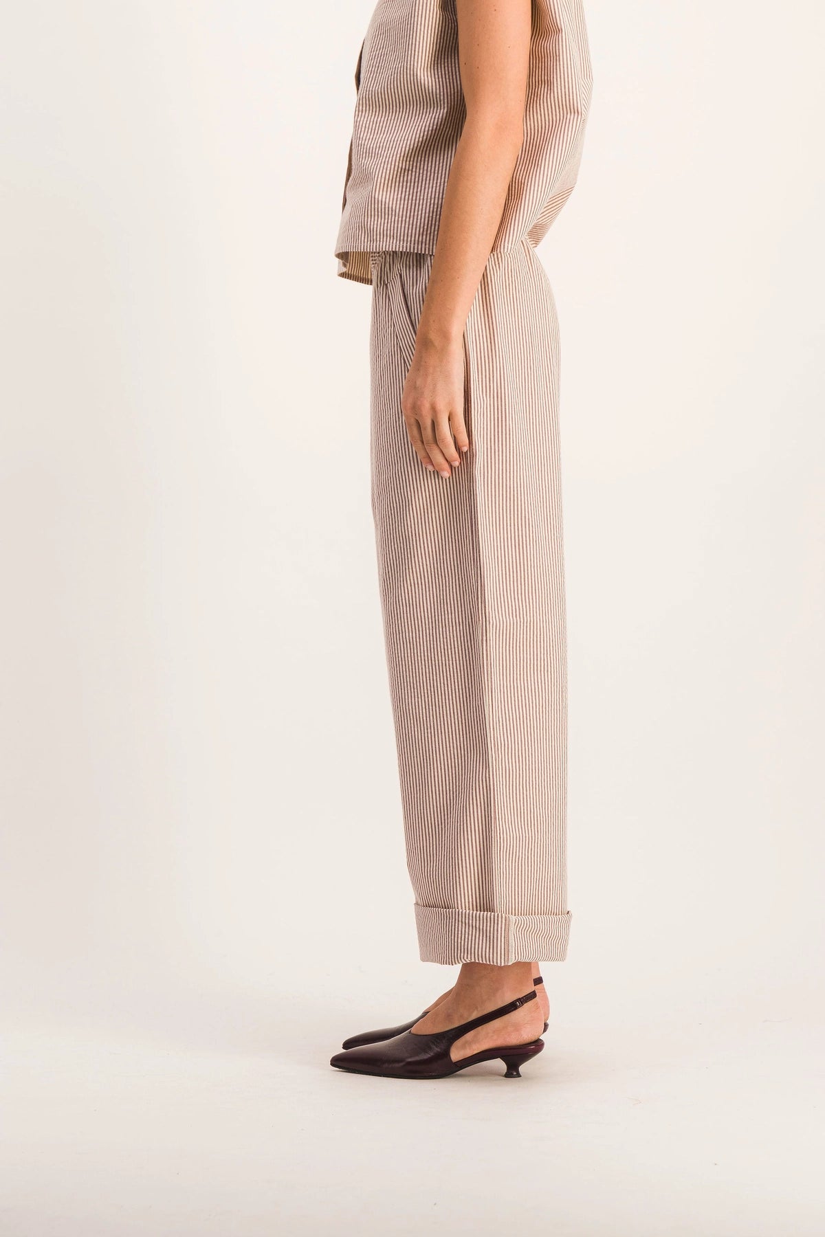 PANTALONES DE RAYAS ZAHO