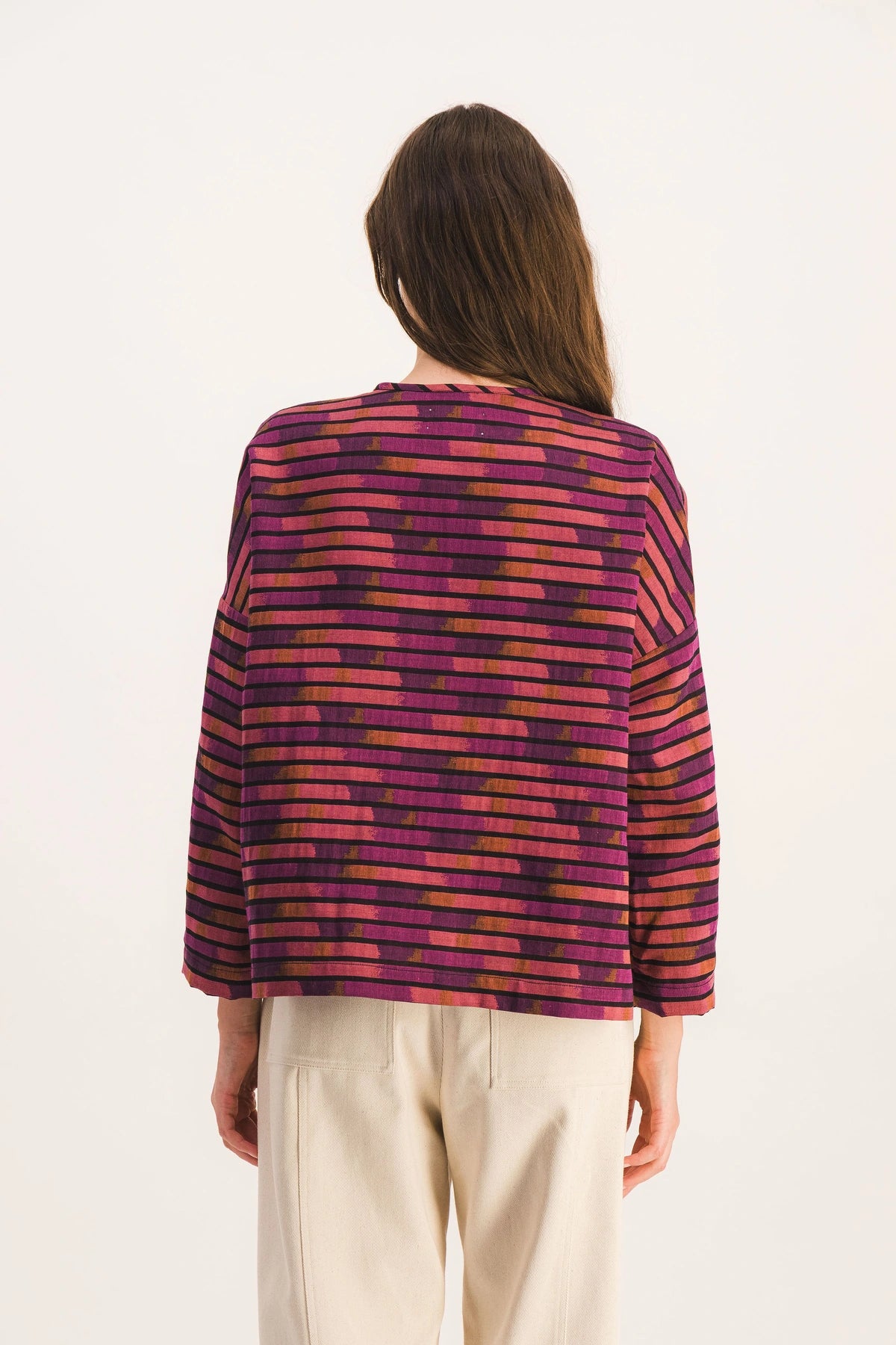 top-motif-ikat-colore-taiga-ikat