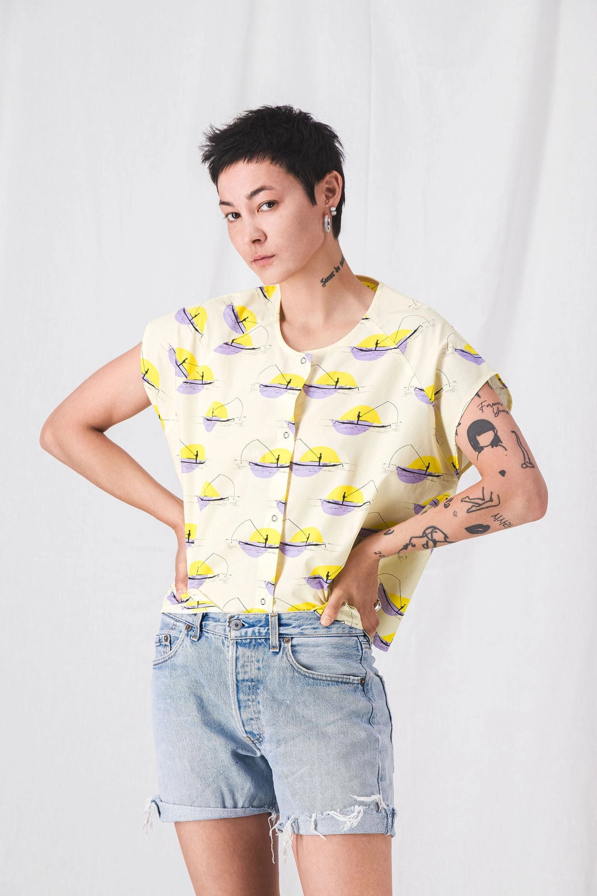 top estampado mujer amarillo__pe25