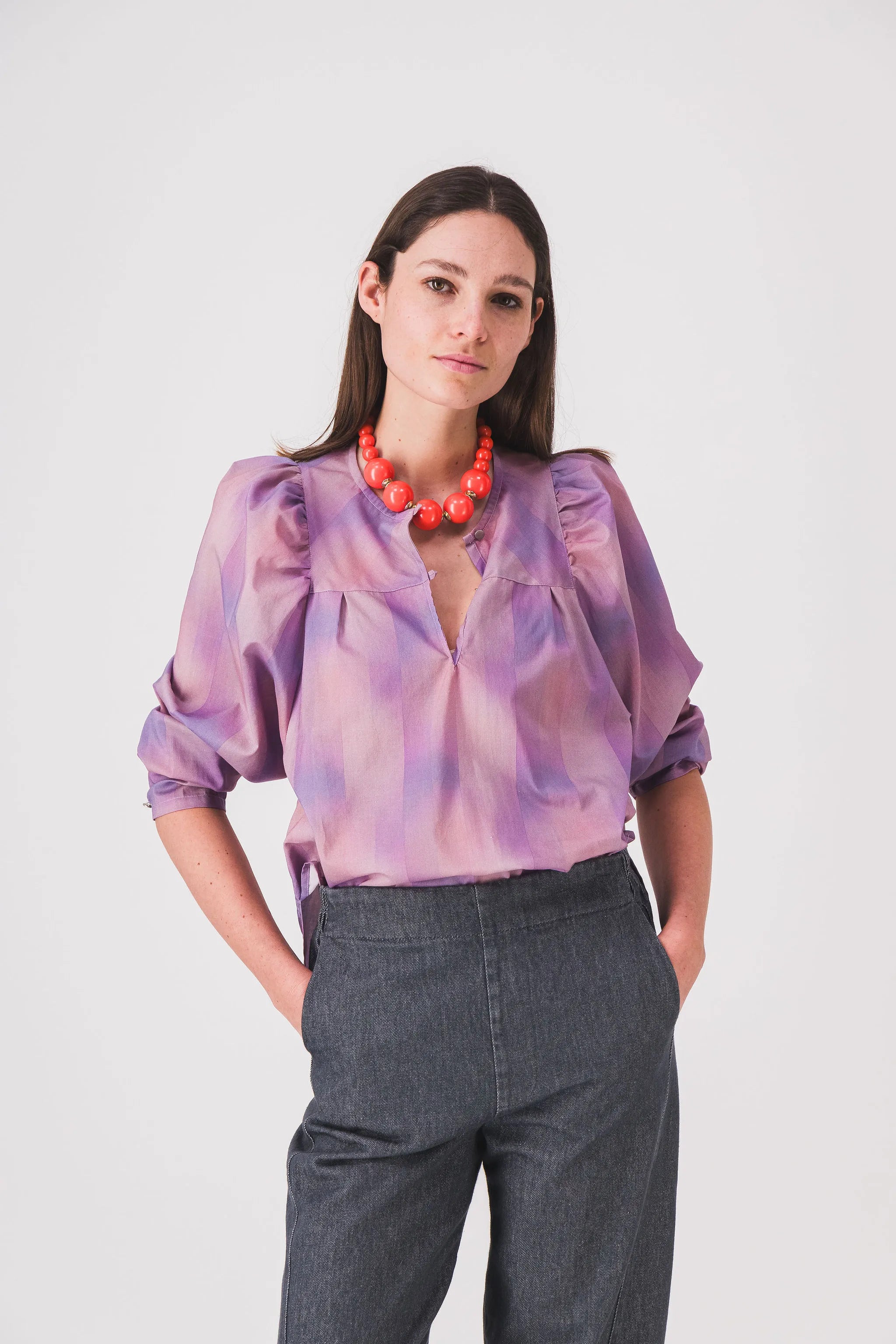 blusa_mujer_blusa_estampada_lavanda_dounia_pe25