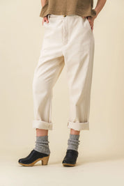 Pantalones anchos blancos de mujer