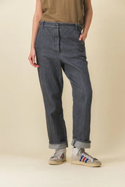 Pantalones vaqueros grises de pierna ancha para mujer