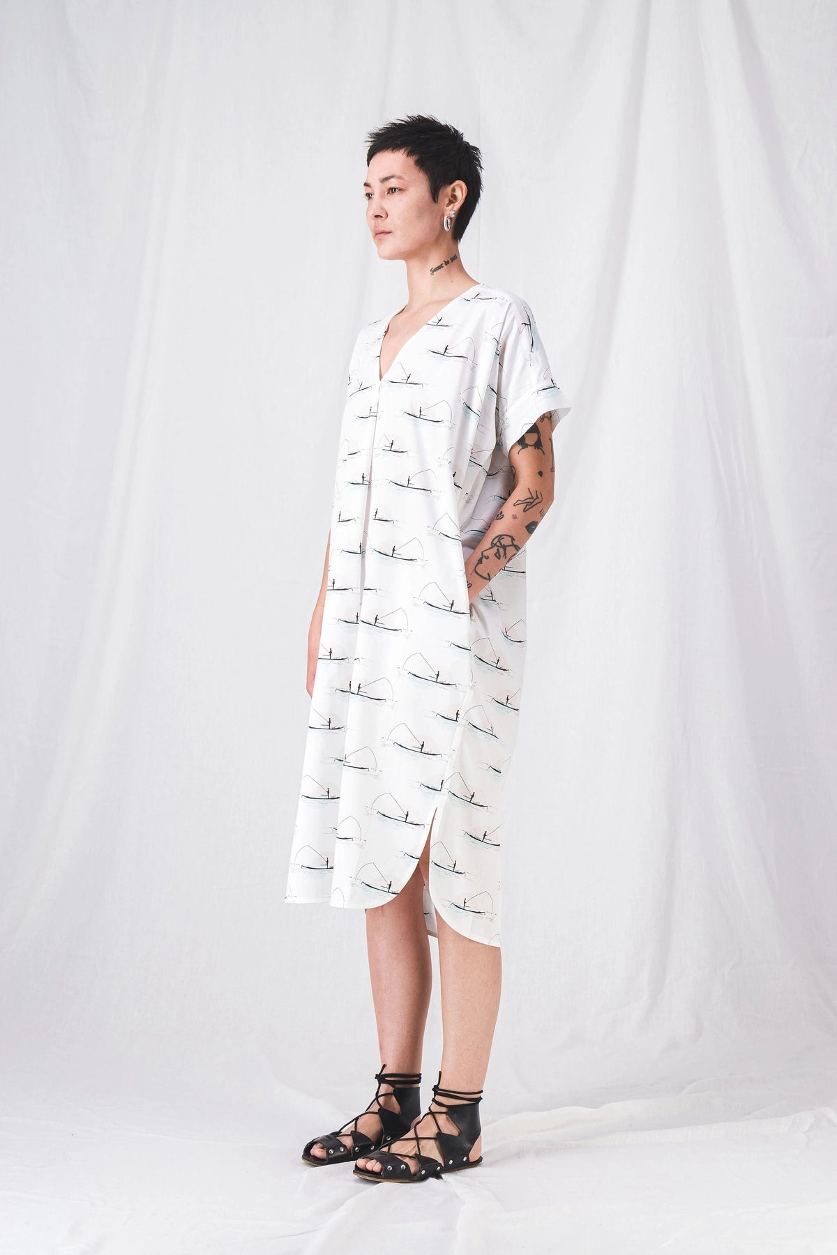 vestido blanco suelto y largo__pe25