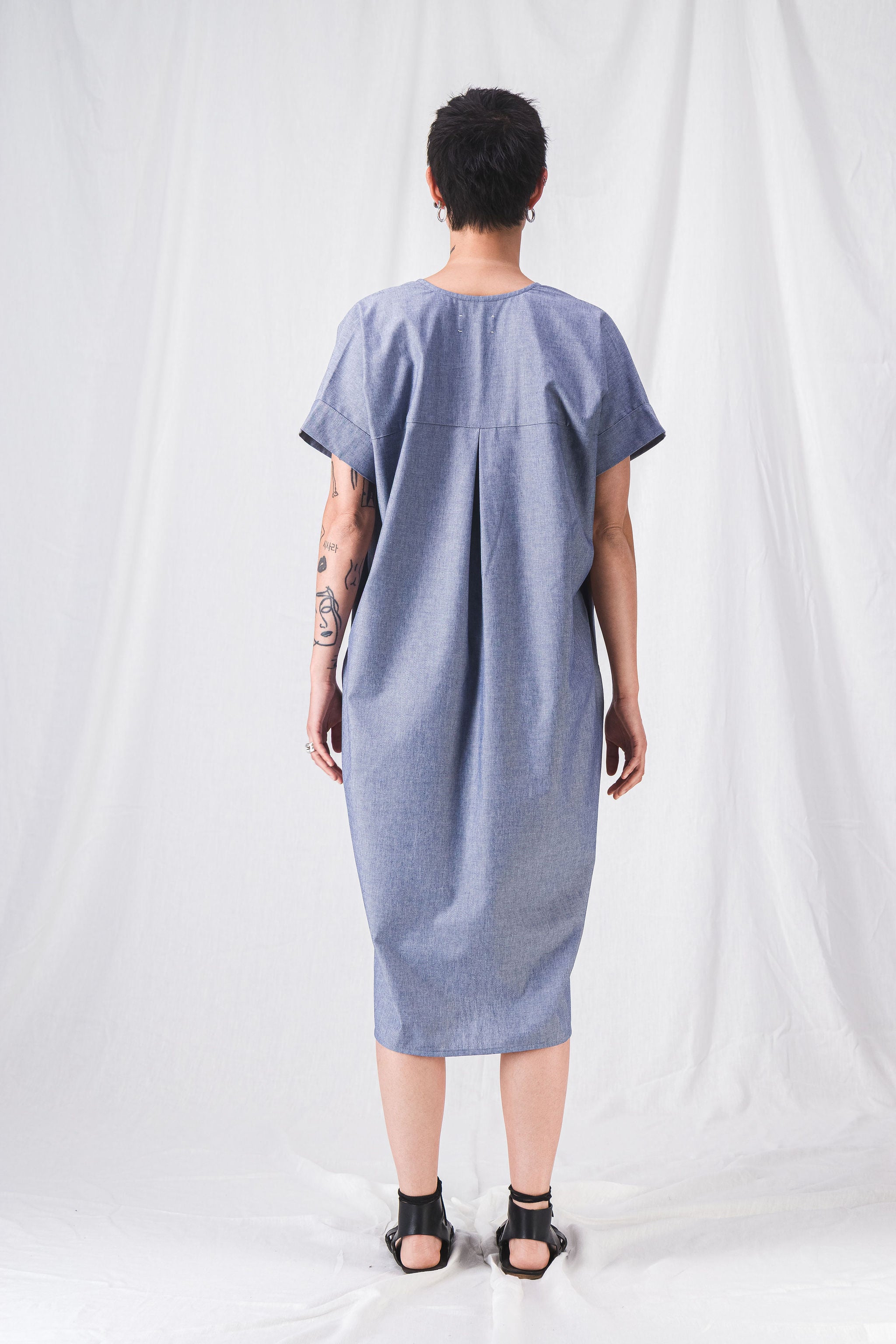 vestido de chambray suelto y largo__pe25