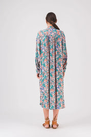 vestido camisero largo con estampado de vocales pe25