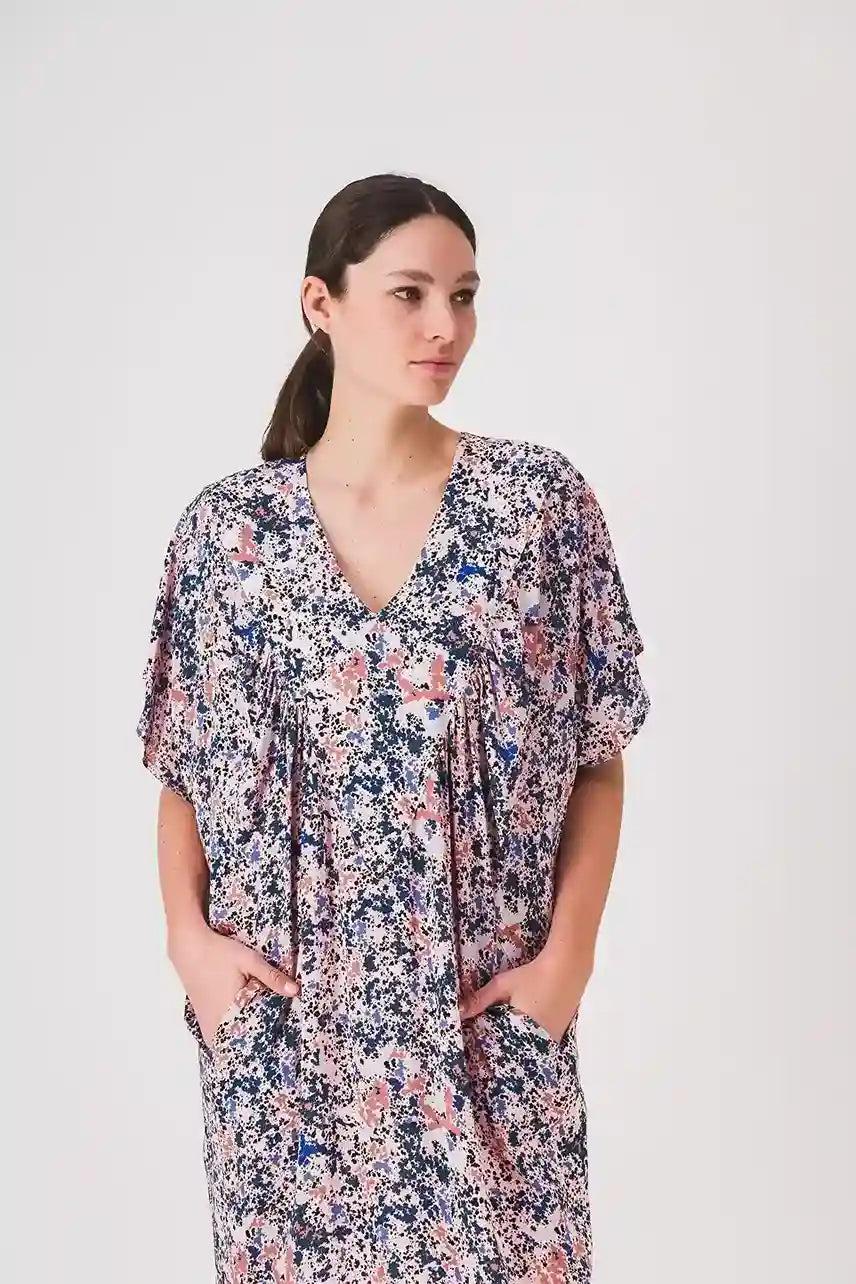 vestido estampado cuello pico largo bertha pe25