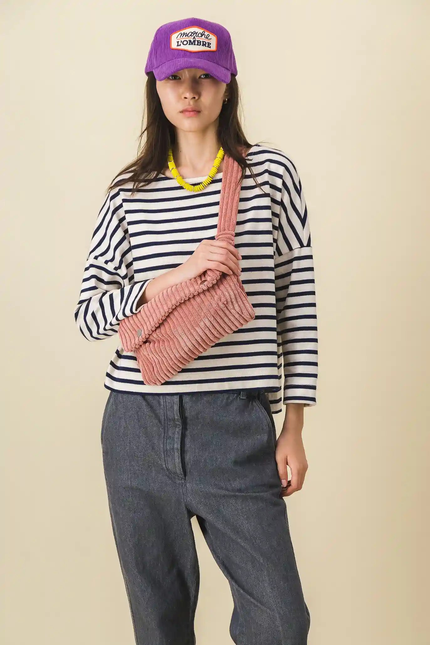 sac_banane_femme_velours_cotele_rose_AH24.webp