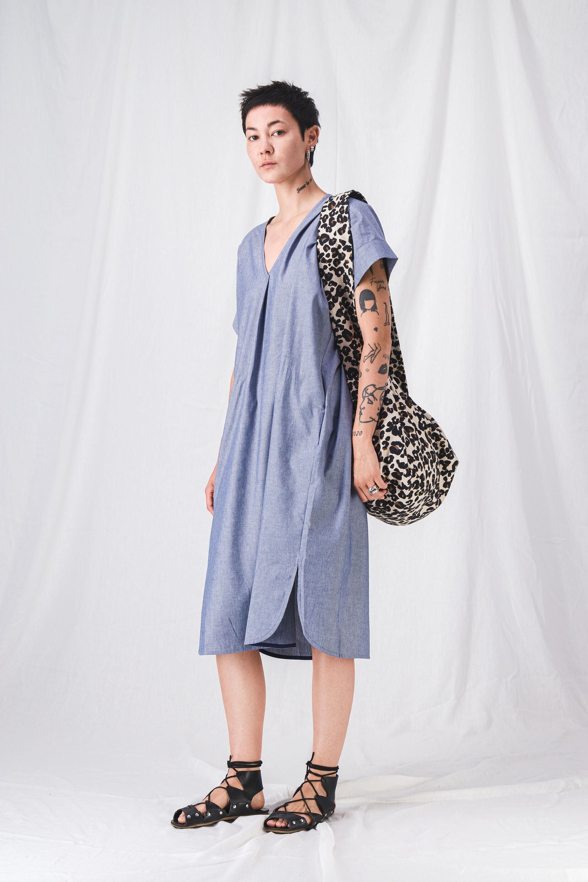 BOLSO DE MENSAJERO POLLY LEOPARD