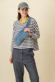 Riñonera de pana azul para mujer