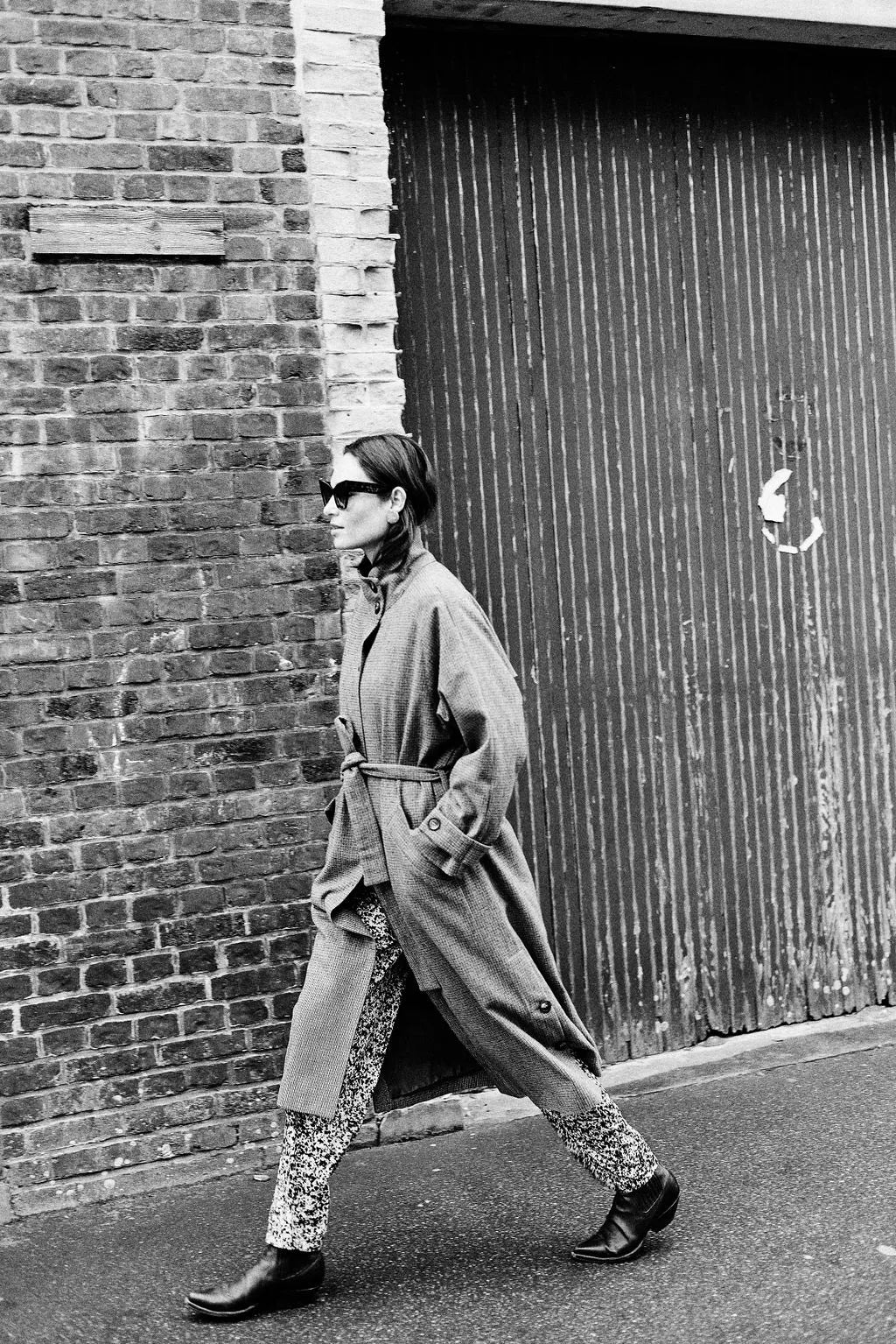 trench_femme_long_noir_marron_en_laine_trench_achille_pe25LB.webp