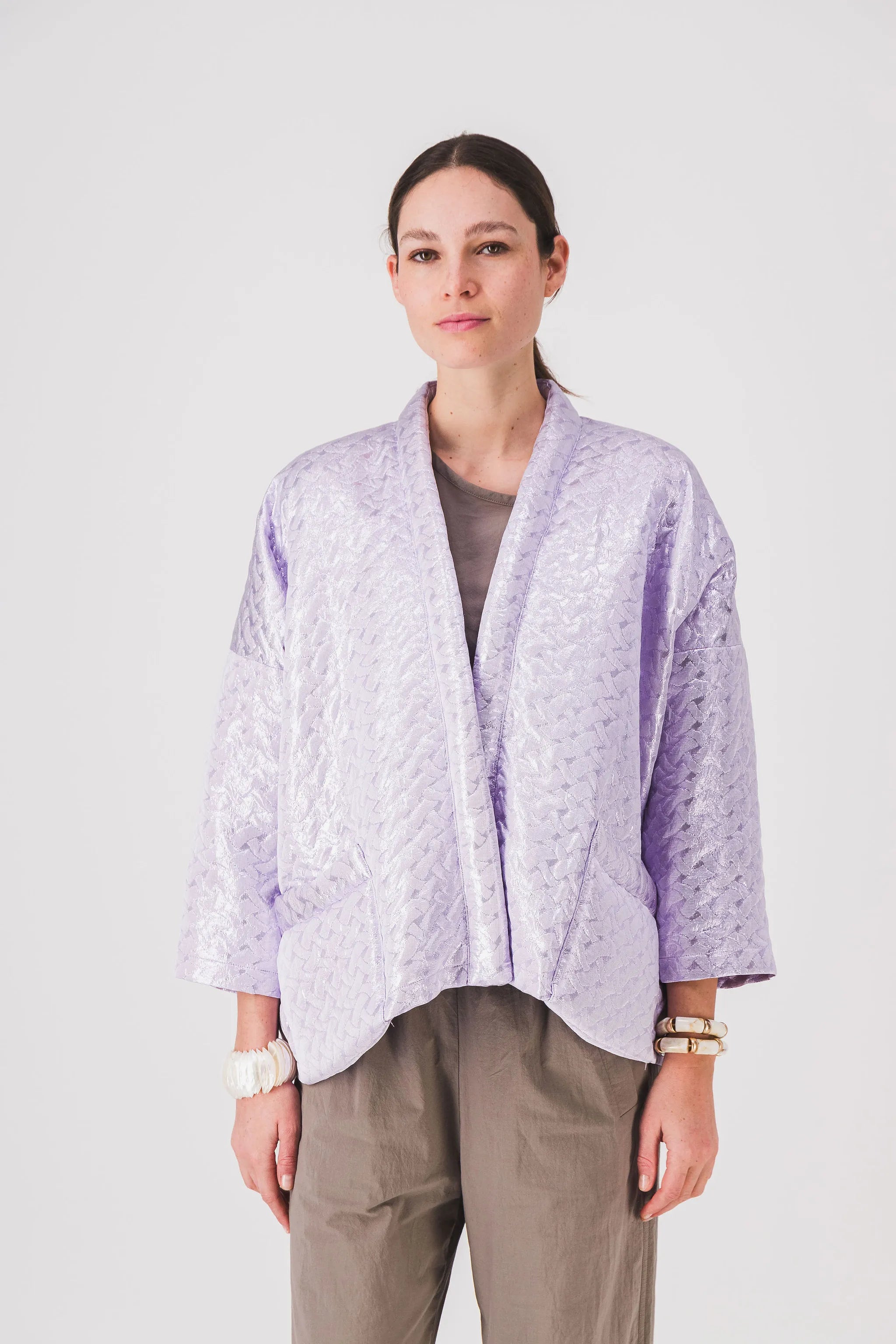 Chaqueta kimono para mujer_Chaqueta elegante_Parmita_PE25