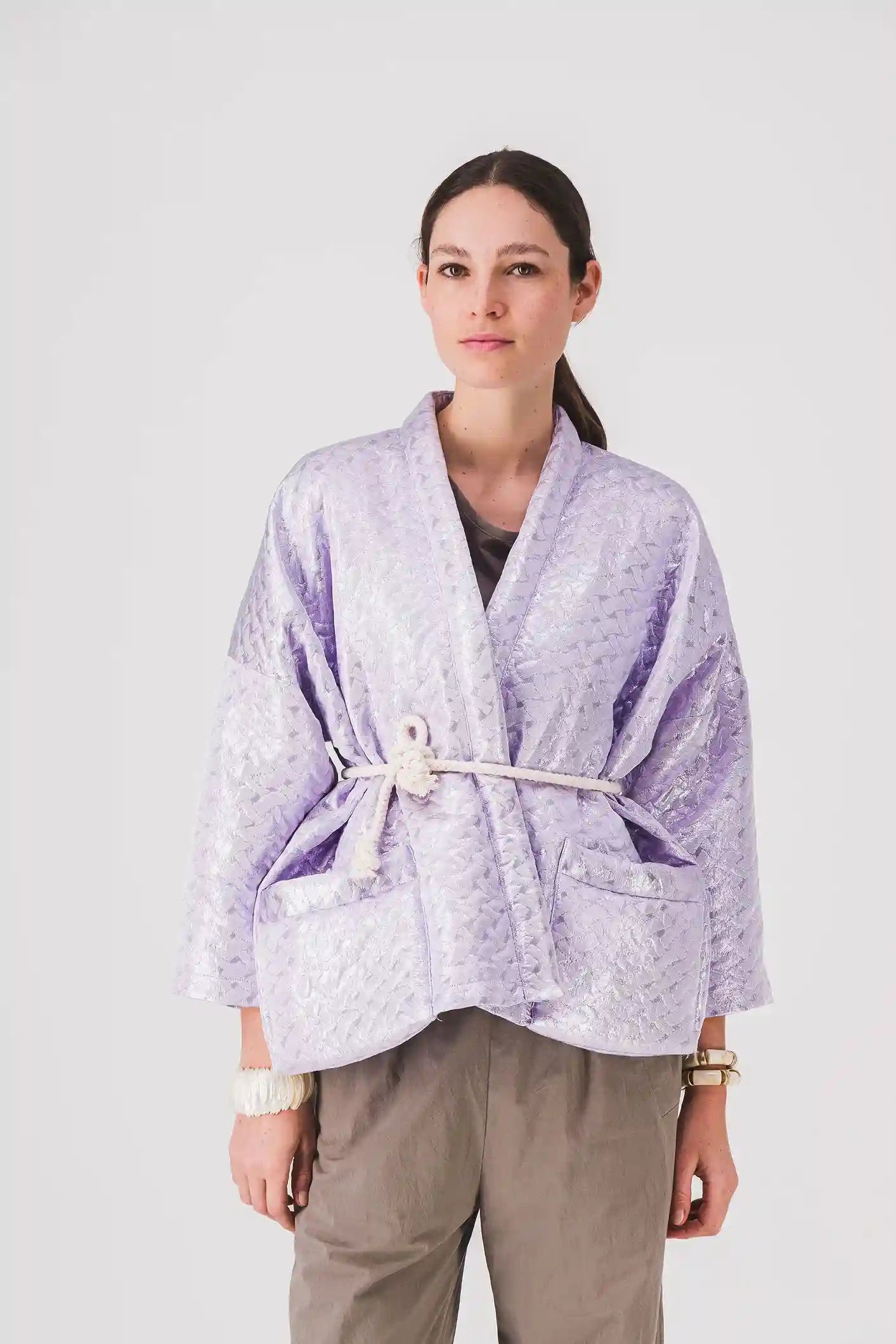 Chaqueta kimono para mujer_Chaqueta elegante_Parmita_PE25